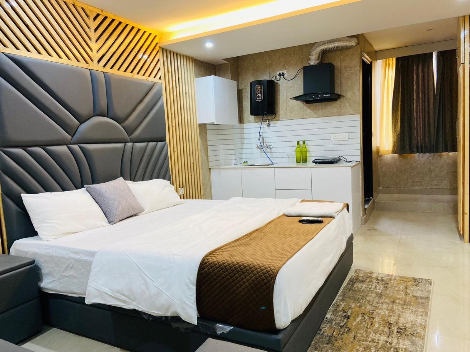 Bob Adventures Hotel Дехрадун Екстериор снимка